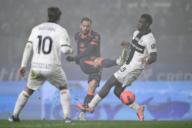 Астон Вілла розглядає підписання гравця з Серії А