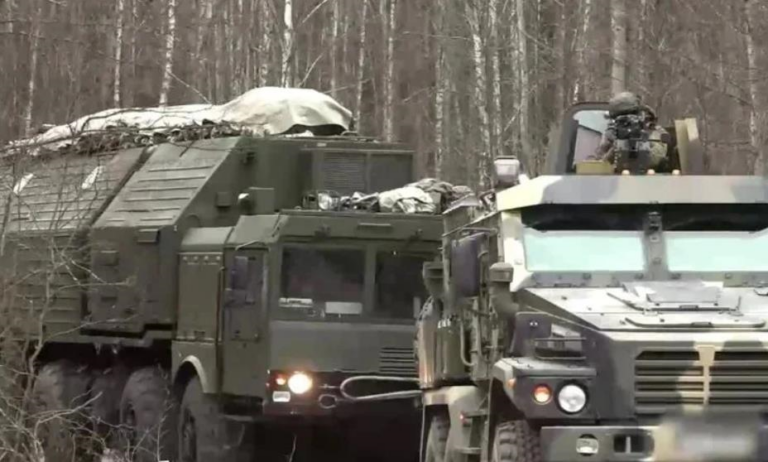 Білорусь будує військову базу для Орешника – ЗМІ