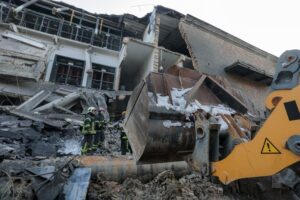 Дарницька ТЕЦ суттєво пошкоджена: як даватимуть тепло киянам