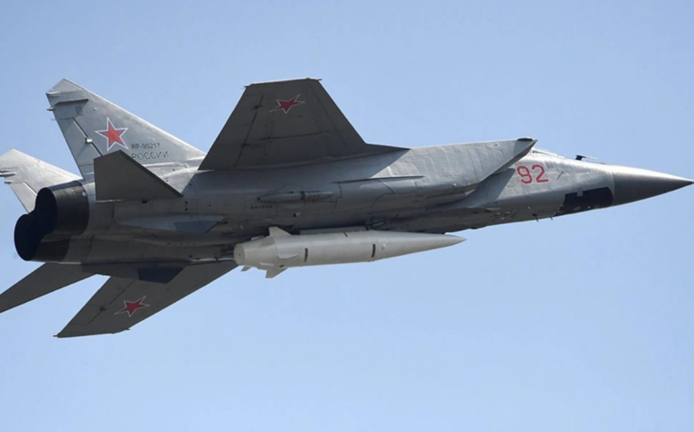 Кропивницький під ракетним обстрілом – ЗМІ