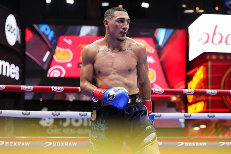 Лопес офіційно оголосив про перехід в інший дивізіон