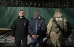 На кордоні затримали втікача-ґвалтівника у день суду щодо його справи
