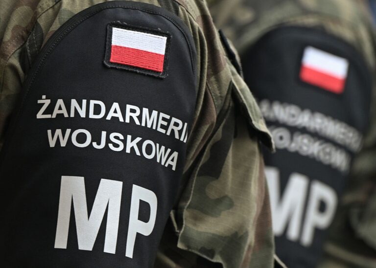 На території військової частини Польщі упав дрон