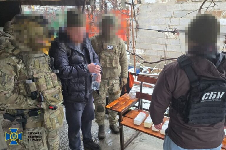 Намагався влаштуватися до оборонного заводу в Запоріжжі: викрито агента РФ