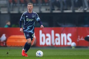 Перший вихід у футболці Аякса: стали відомі оцінки Зінченка