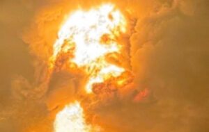 РФ атакувала Запоріжжя: в місті масштабна пожежа