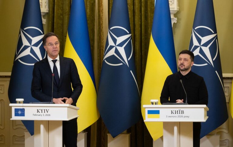 Рютте гарантував $15 млрд на зброю для України