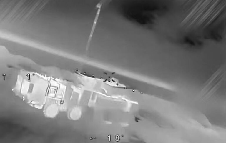 СБС уразили російський Панцир-С1 на Азовсталі