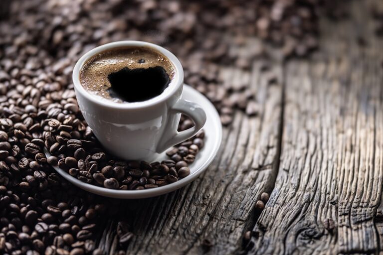 Ціни на арабіку впали на тлі очікування рекордного врожаю у Бразилії