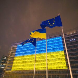 У Брюсселі будівлі ЄС засвітилися синьо-жовтим