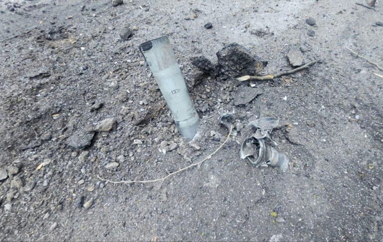 У Херсоні поранено вісім жінок через російський обстріл