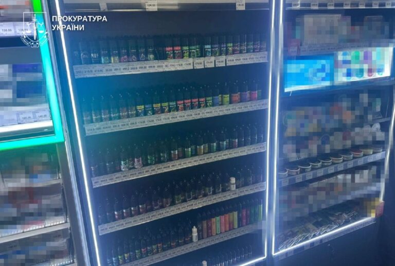 У Хмельницькому викрили продаж рідин для вейпів на 12 млн