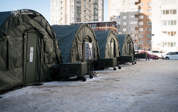 У Києві після атаки РФ майже 2600 будинків залишилися без тепла