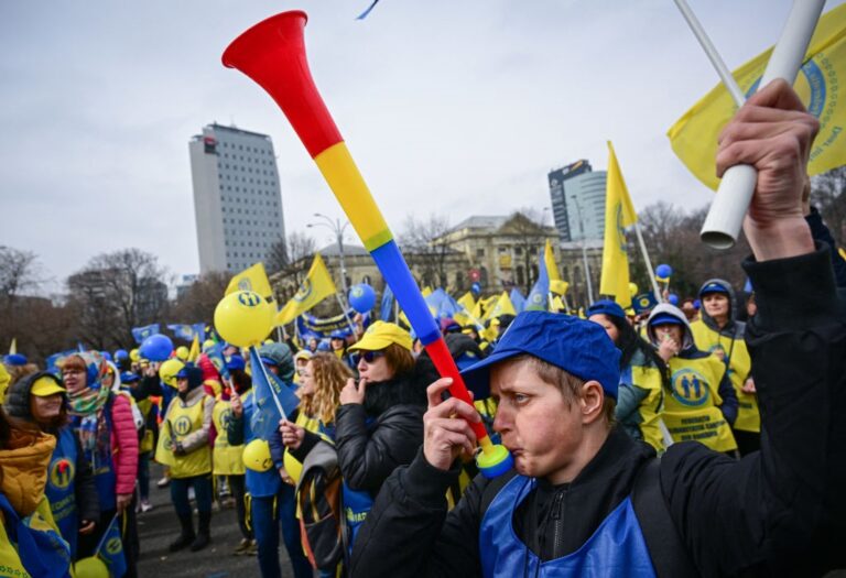 У Румунії понад 1500 мерій оголосили страйк через урядову реформу