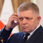 У Словаччині заявили, що Фіцо погрожує Україні за наказом РФ