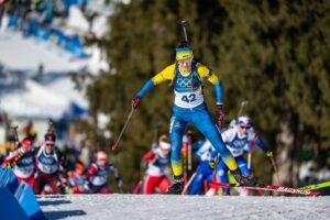 Українки завершили естафету в топ-10, Франція здобула золото