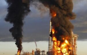 Волгоградський НПЗ призупинив роботу після атаки українських дронів – ЗМІ