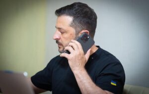 Зеленський проводить переговори з Фіцо