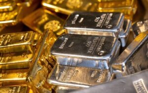 Золото набирає в ціні після стрімкого здешевлення