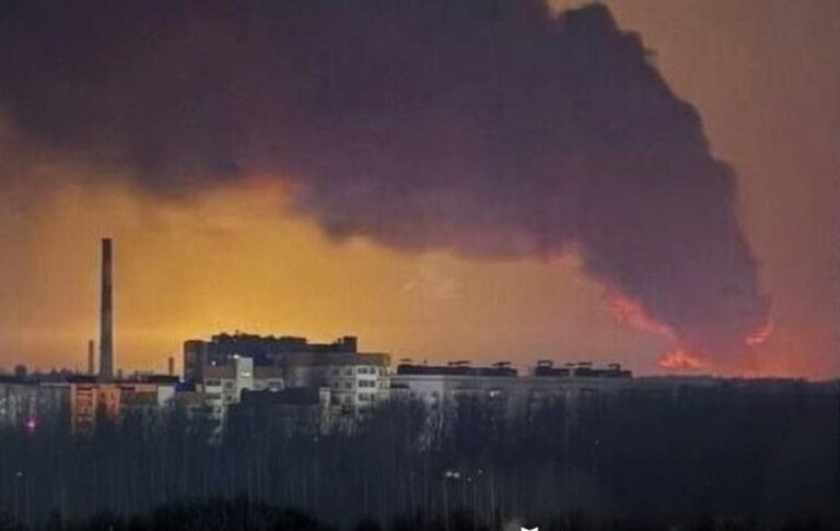 Генштаб підтвердив ураження Ярославського НПЗ