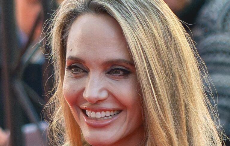 Новий вихід Анджеліни Джолі викликав хвилю чуток у мережі