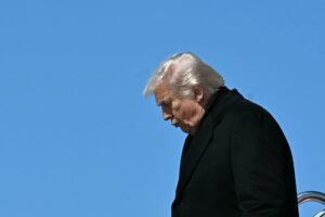 Падіння рейтингу Трампа сягло історичного мінімуму