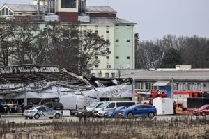 Підпал заводу у Чехії: підозрювані висунули ультиматум компанії-власнику