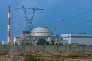 Росія зупинила роботи на АЕС Бушер, що будується в Ірані