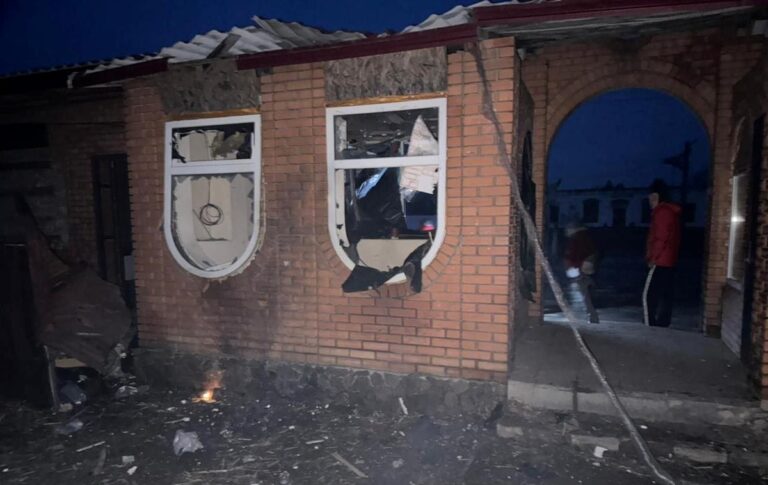 Росіяни атакували магазин на Харківщині, є поранені