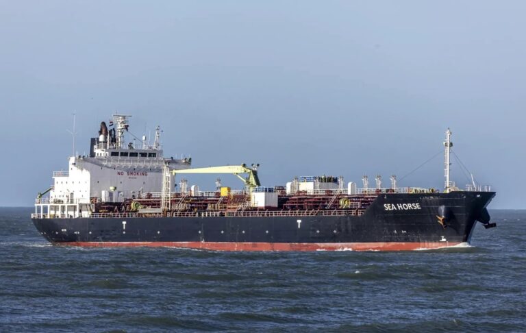 Російський танкер змінив курс з Куби на Венесуелу – ЗМІ