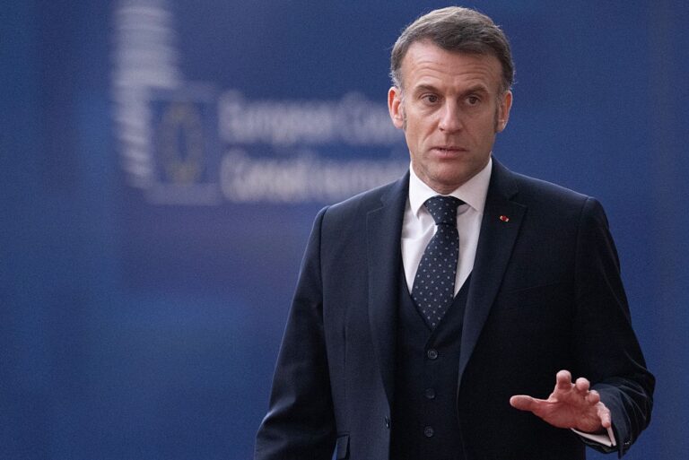 Розблокування Ормузької протоки: Макрон розповів, що планується