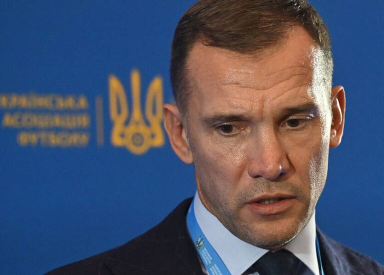 Шевченко дивиться в майбутнє національної команди в розмові про тренера