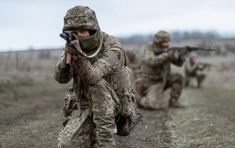 Сили оборони знищили за добу 890 росіян – Генштаб