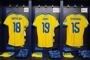 Склад українців і шведів у півфіналі плейофу