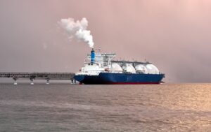 США заборонили Кубі приймати російську нафту