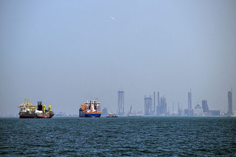 Трамп не виконав обіцянку страхувати танкери в Ормузькій протоці – ЗМІ