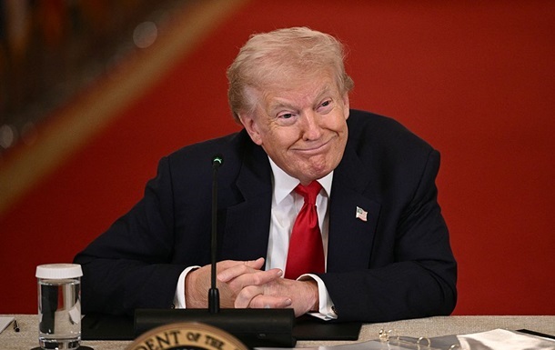 Трамп несподівано попросив допомоги у низки країн