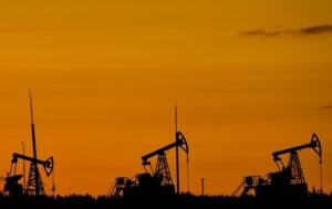 Ціни на нафту підскочили після погроз Ірану