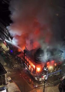 У Шотландії пожежа у вейп-шопі викликала хаос на залізниці