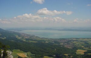 У Швейцарії на дні озера знайшли вантаж римського корабля