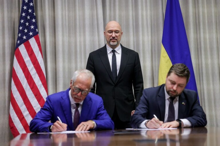 Україна та США уклали угоди щодо енергетичних проєктів