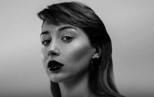 Українка Таню Муіньо зняла кліп для нового альбому BTS