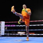 Усик розпочав підготовку до бою з Верховеном
