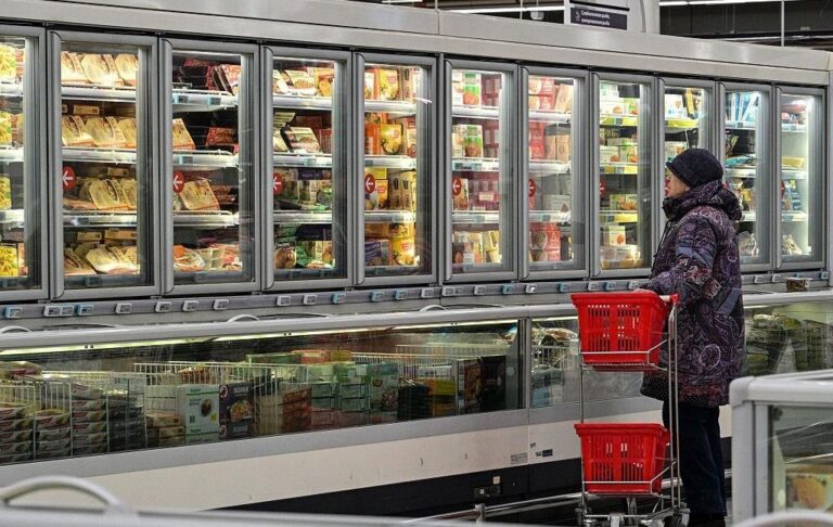 В Росії вперше за 25 років почали масово закриватися магазини – ЗМІ