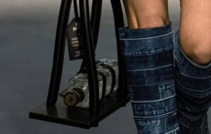 В Україні випустили сумку-тримач для алкоголю