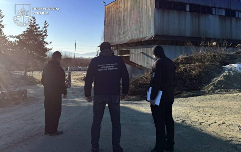 В Україні зупинили незаконний видобуток на унікальному родовищі