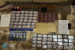 Викрито схему з продажу фіктивних посвідчень правоохоронців