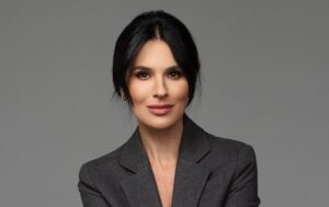 Єфросиніна показала фігуру у купальнику та розкрила секрет свого харчування