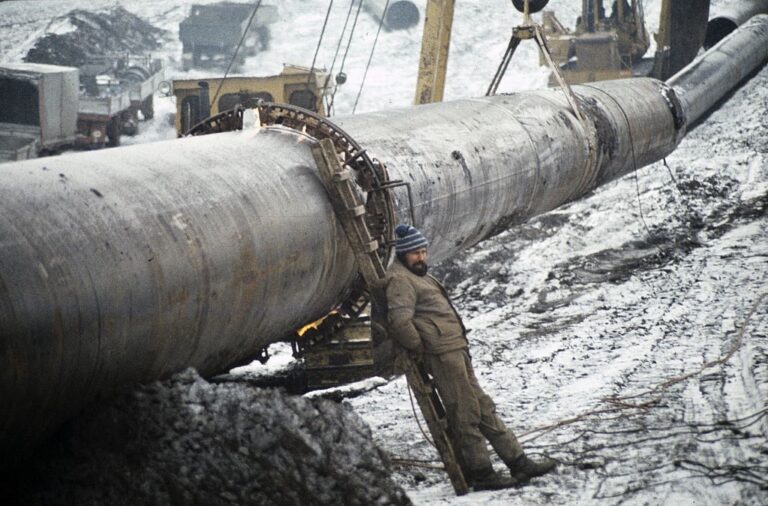 ЄС допоможе Дружбі. Пристрасті щодо нафтопроводу