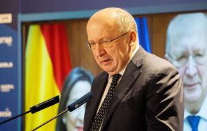 Єврокомісар Кубілюс почав свій “ракетний тур” для України